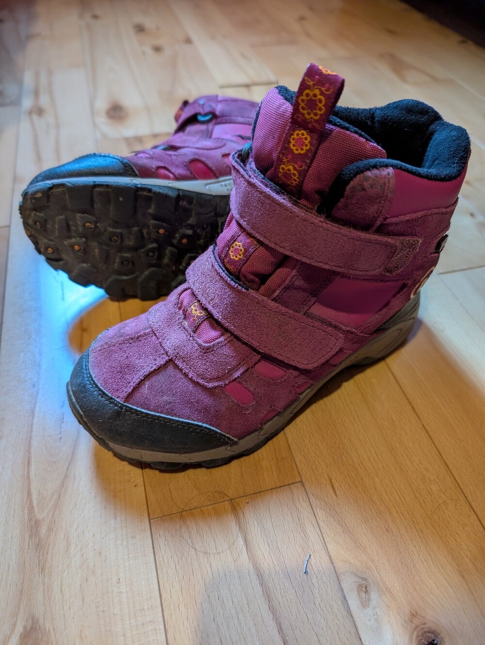 Merrell Kids Mid-season Boots Size 3 US (35 EU)